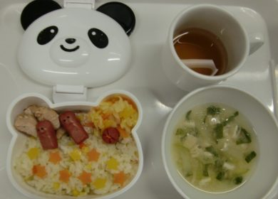 お給食